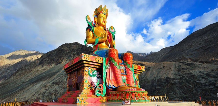 Kashmir Incredible tour package