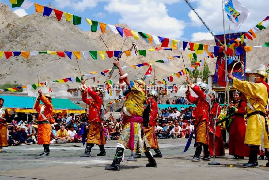 Kashmir Incredible tour package
